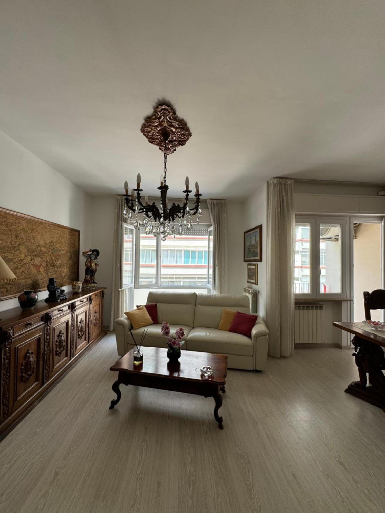 Romeo Apartment 2 ลีวอร์โน ภายนอก รูปภาพ